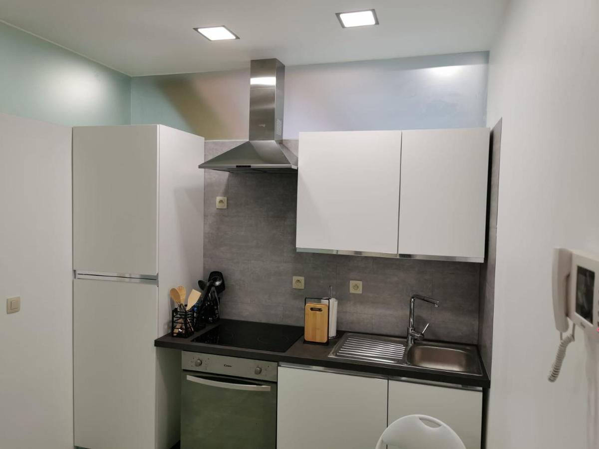 Vakantiehuis H&A 4 Sterren إبير المظهر الخارجي الصورة