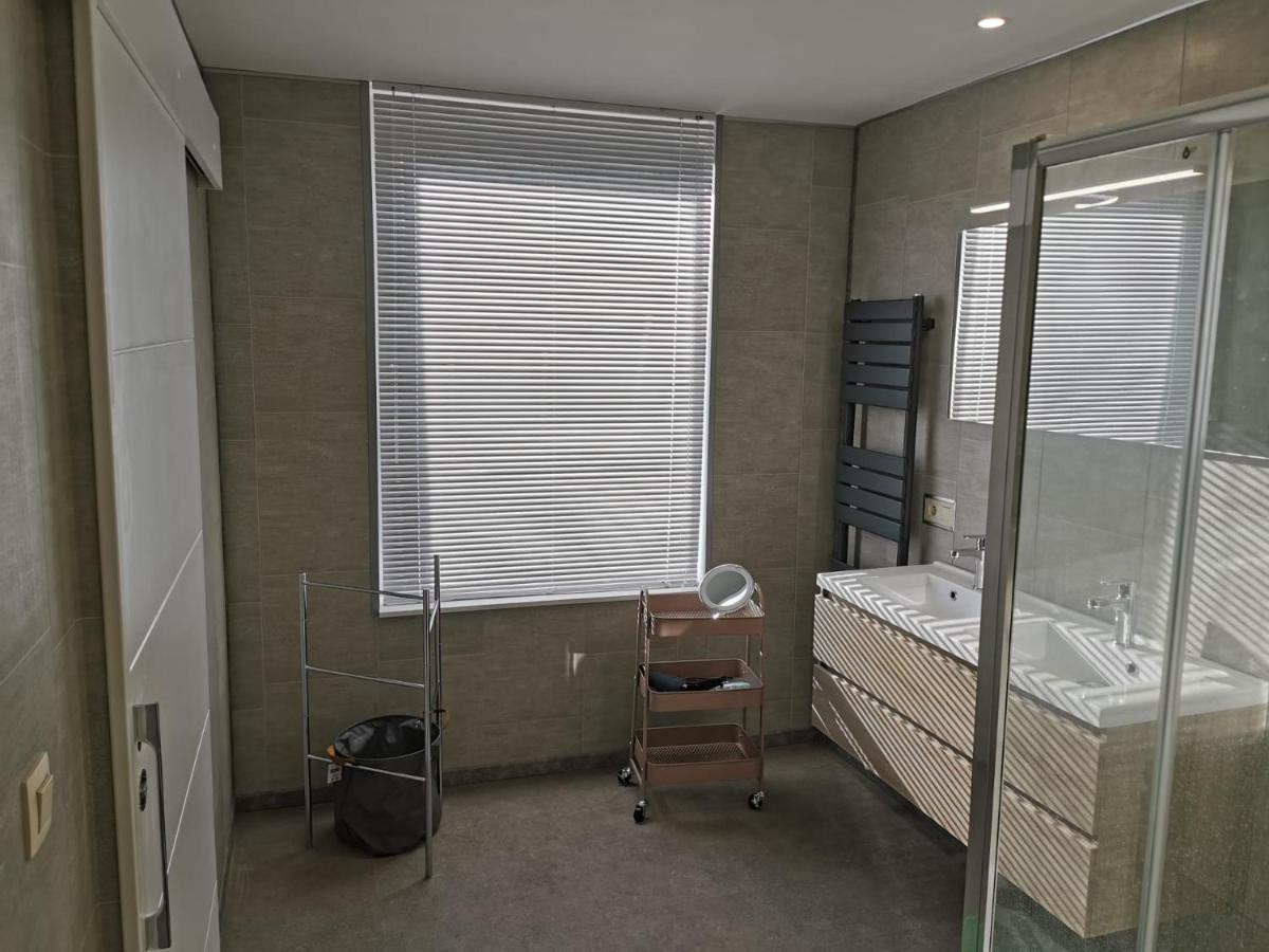 Vakantiehuis H&A 4 Sterren إبير المظهر الخارجي الصورة