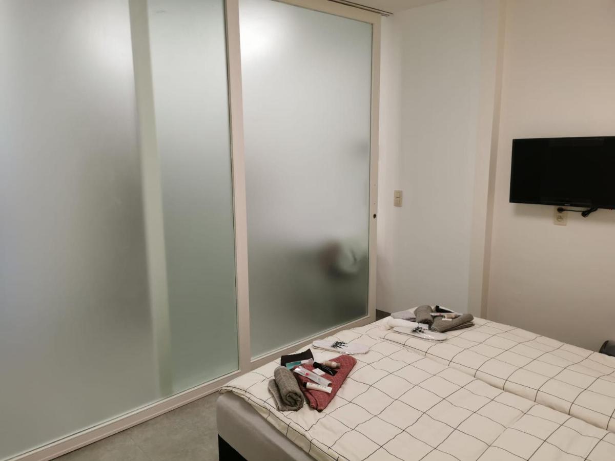 Vakantiehuis H&A 4 Sterren إبير المظهر الخارجي الصورة